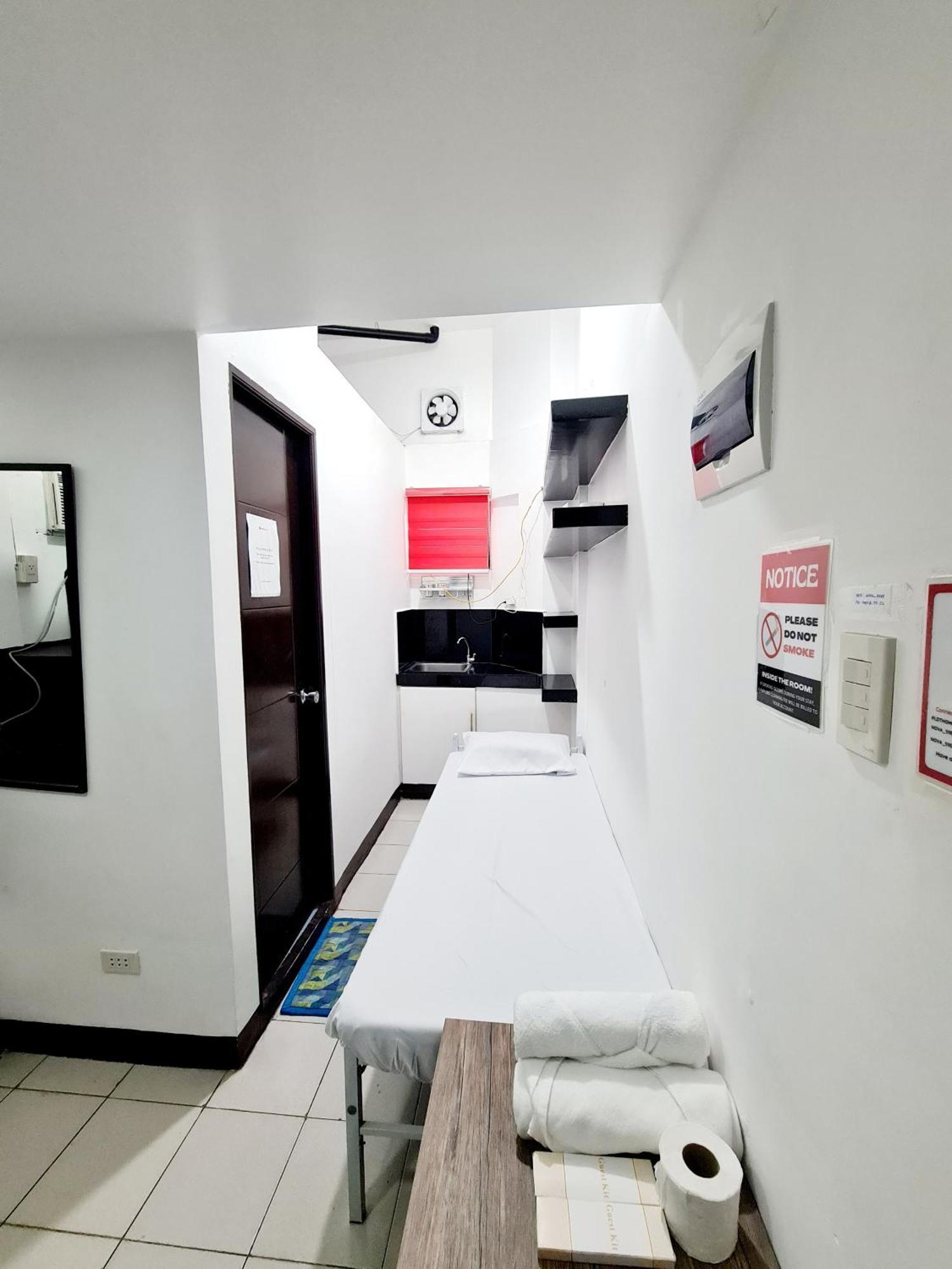 Dasma Lofts Hotel Near Dela Salle Dasma Dasmarinas Buitenkant foto